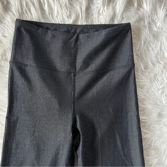 NWOT CARBON38 Flared Shimmer Pant Black Stretchy Metallic Women’s Medium - Picture 8 of 13